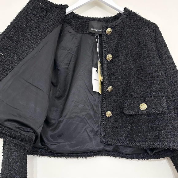 TOUT A COUP Embellished Button-Up Jacket Blazer - Picture 13 of 16